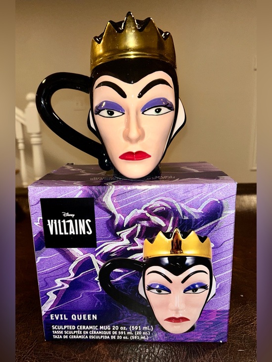 Disney Other - Disney Villains Evil Queen Premium Sculpted Ceramic Mug, New in Box